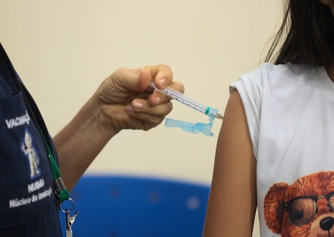 Oito unidades de saúde ofertam vacina contra dengue neste sábado em Manaus