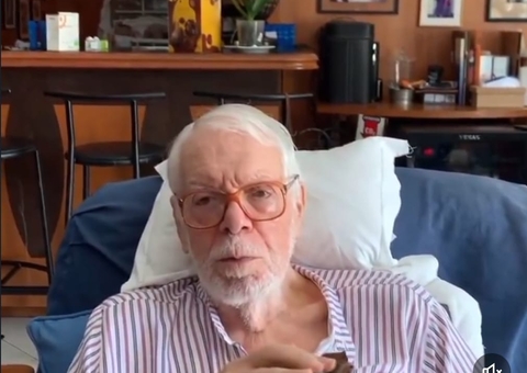 Manoel Carlos faz aparição rara e deseja feliz Páscoa em vídeo publicado pela filha