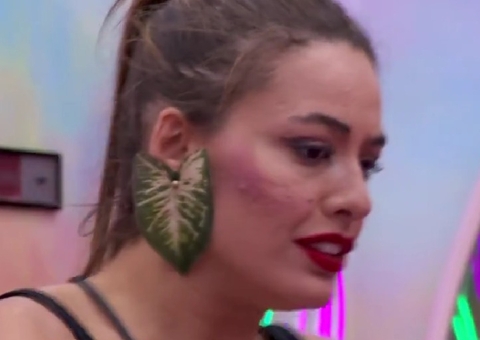 Beatriz resmunga após ser indicada ao Paredão por Giovanna: 'é planta'