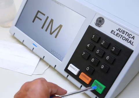 Urna eletrônica terá nova voz para eleitores cegos ou com baixa visão