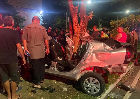 Acidente: Mulheres morrem e 4 pessoas ficam feridas ao voltarem de festa em Manaus