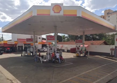 Ex-gerente processa empresa após demissão mas é obrigada a pagar R$ 100 mil; entenda