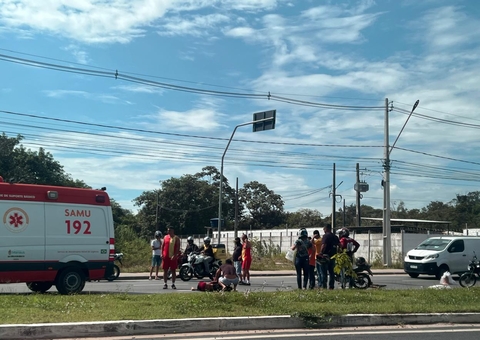 Homem é atropelado por picape ao tentar atravessar Avenida do Turismo