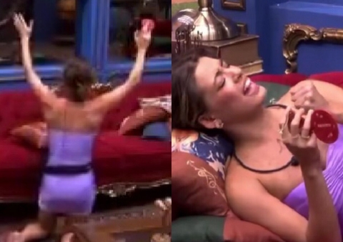 De joelhos, Beatriz canta louvores em dia de eliminação no BBB24