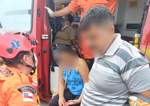 Óleo em pista causa acidente com cinco vítimas na Constantino Nery