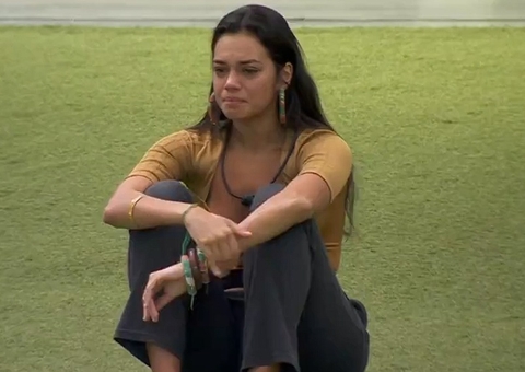 Emparedada, Alane chora e faz pedido a Deus em dia de eliminação