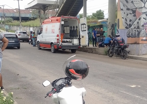 Acidente entre motocicletas deixa dois feridos no Monte da Oliveiras