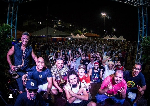 Johnny Jack Mesclado comanda Especial Natiruts em Manaus