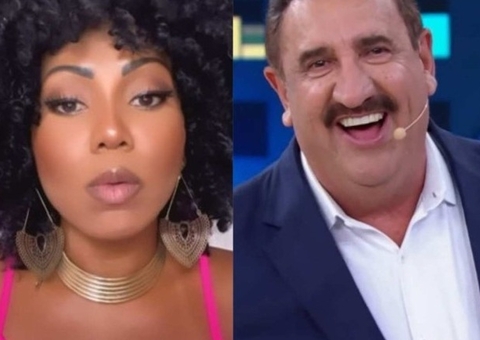 Dançarina pede demissão do SBT após ser constrangida por Ratinho