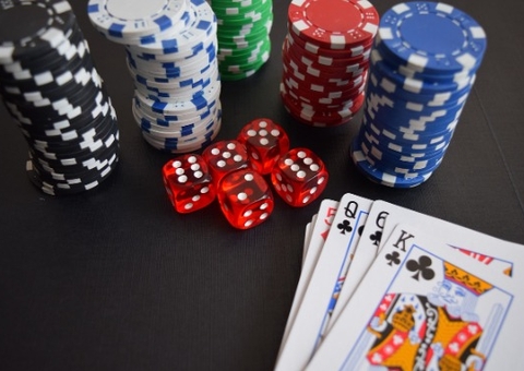 CCJ adia votação para debater regulamentação de cassinos e bingos