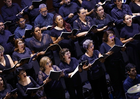 Filarmônica e Coral apresentam espetáculo no Teatro Amazonas