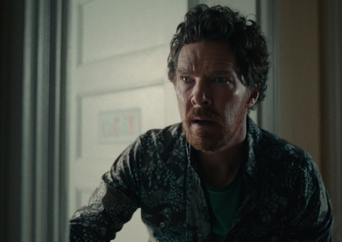 Netflix divulga trailer de Eric, nova série de Benedict Cumcerbatch