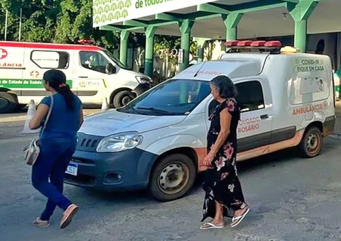 Raio atinge velório e deixa ao menos 15 pessoas feridas