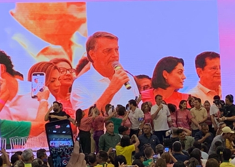 Bolsonaro vai permanecer em Manaus para compromisso secreto e promete repercussão mundial