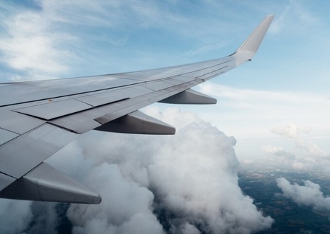 Ex-secretário de Bolsonaro é denunciado por uso indevido de milhas 