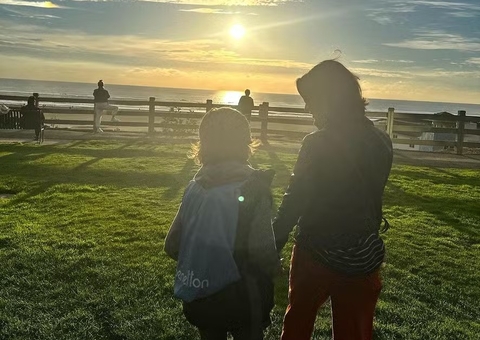 Lucas Lima homenageia Sandy no Dia das Mães; 'melhores referências'