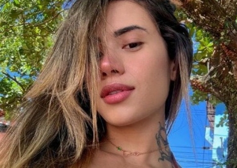 Miss bumbum revela contrato de sex0 'obrigatório' com namorado: '5x na semana'