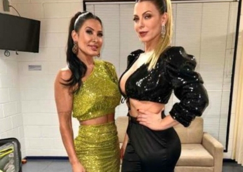 Sheila Mello surpreende ao falar da relação com Scheila Carvalho: ‘não sou amiga’