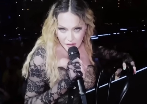 Site vende areia do show de Madonna em Copacabana 