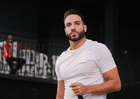 Bebê Rena crente? Pastor processa mulher por perseguição: 'quero tomar leite'; vídeo