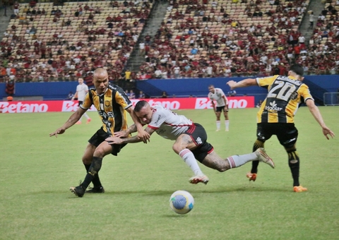 Amazonas x Flamengo: Primeiro tempo termina em 0 a 0 