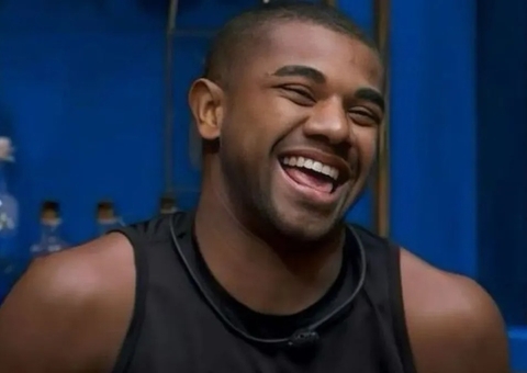 Campeão do BBB24, Davi Brito diz que viajou ao RS com dinheiro que recebeu de doações