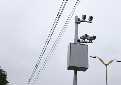 Confira locais de instalação de radares em avenida de Manaus