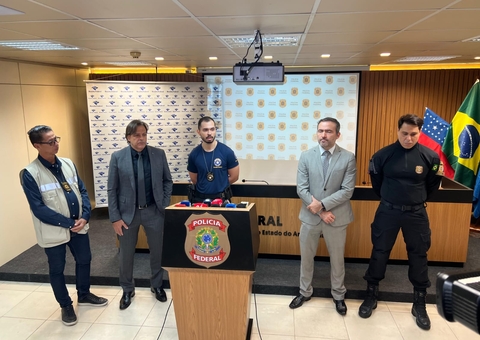 Quatro pessoas são presas pela PF durante operação contra contrabando de cigarro eletrônico em Manaus