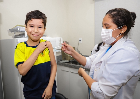 Manaus oferta dose de reforço da vacina contra dengue para crianças; veja faixas etárias