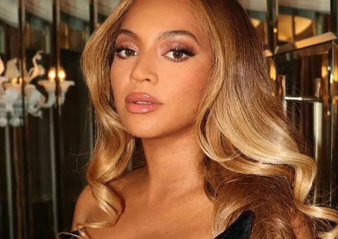 'Era uma criança tímida e sofria muito bullying', diz mãe de Beyoncé