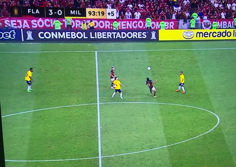 Flamengo vence Millonarios por 3 a 0 no Maracanã e segue às oitavas da Libertadores