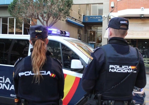 Espanha apreende R$36 milhões em camisas falsas da Champions que seriam vendidas