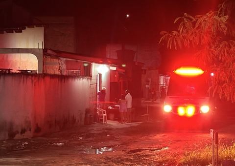 Idoso é espancado após pedir que homem não jogasse lixo em quintal em Manaus