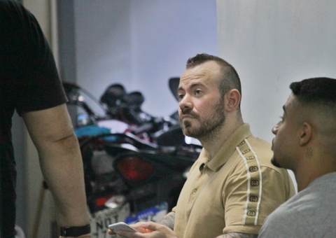 Personal suspeito de ensinar família de Djidja a usar Ketamina depõe e revela: 'Ela que aplicou em mim'