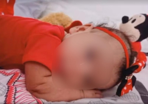 Bebê é morta por cachorro após pais a deixarem sozinha para fazer compras