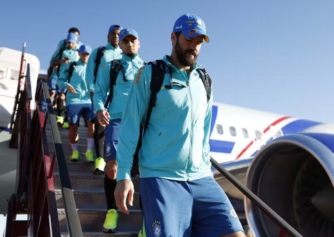 Seleção brasileira chega ao Texas para enfrentar México