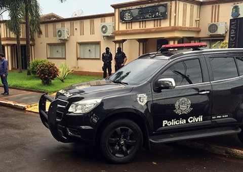 Mãe mata filhos de 5 e 9 anos por sofrer com problemas financeiros