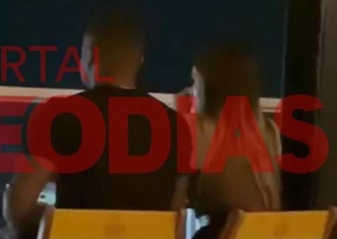 Davi é flagrado em jantar com mulher misteriosa no Dia dos Namorados