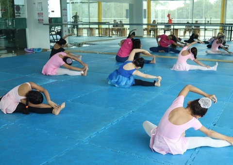 Sesc abre matrículas para cursos de Teatro e Balé infantil em Manaus