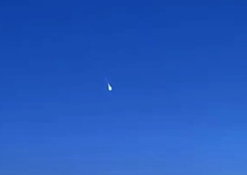 Vídeo: Câmera flagra meteoro caindo no céu do Paraná
