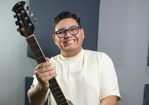 Cantor com TEA, Marlon Nicolas lança música em homenagem ao Dia do Orgulho Autista