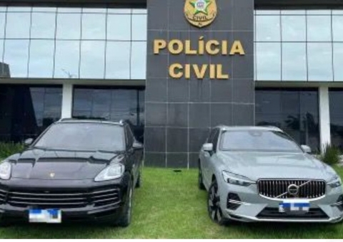 Operação contra influenciadores envolvidos com jogo do Tigrinho apreende carros de luxo