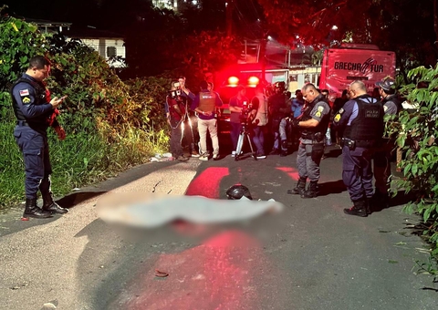 Moradores ouvem tiros e encontram entregador morto no Colônia Terra Nova