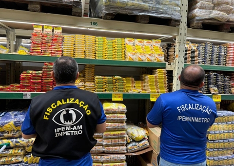 Produtos típicos de festas juninas são reprovados em fiscalização em Manaus