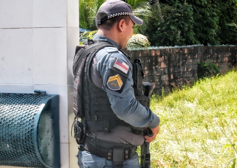 Homem é assassinado com tiros na cabeça ao lado de restaurante no Tarumã