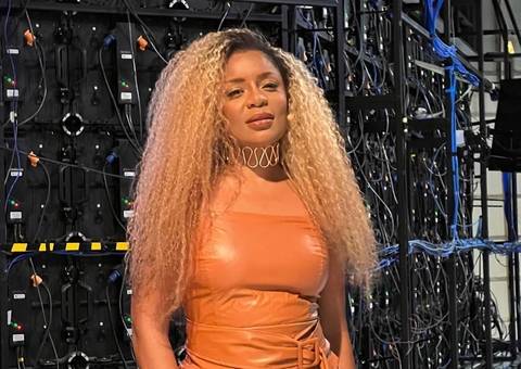 Médicos retiram 10 miomas de Cariúcha; cirurgia ultrapassa 6h