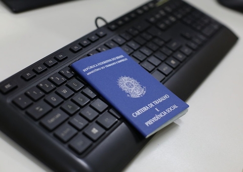 Sine Manaus seleciona para 472 vagas de emprego nesta segunda-feira