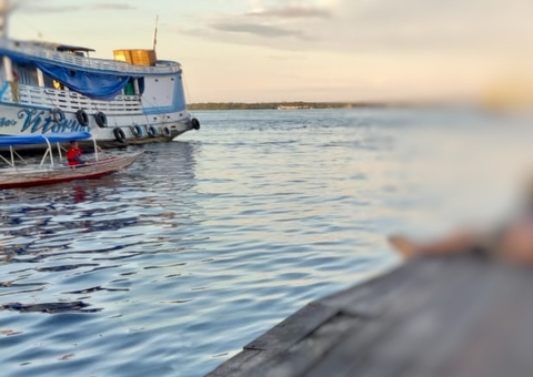 Com ferimento na cabeça, peixeiro é achado amarrado à balsa na Feira da Panair