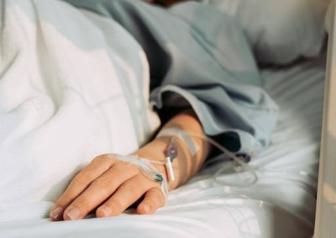 Polícia investiga enfermeiro suspeito de fazer sexo oral em paciente sedado em hospital