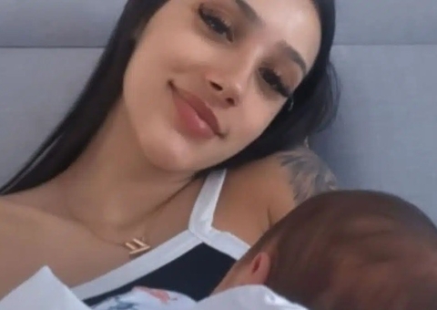 Bia Miranda gera polêmica por forçar filho recém-nascido a ficar acordado